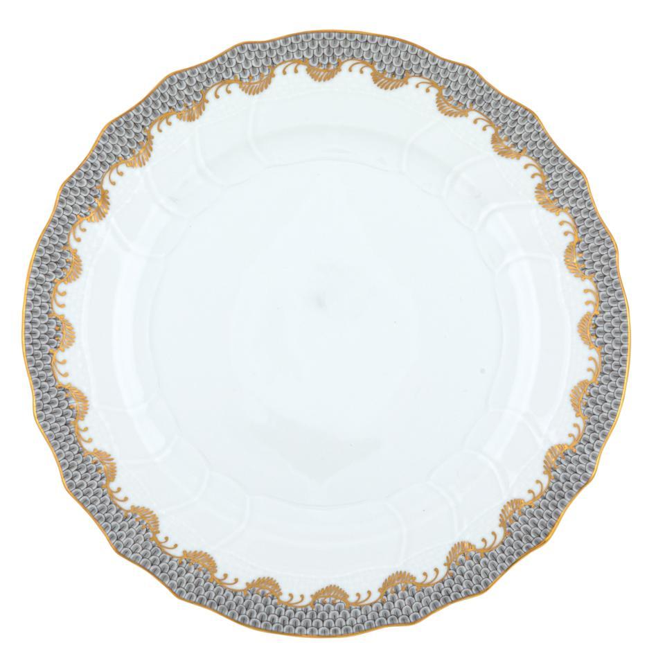 Fish Scale Gray Dinner Plate