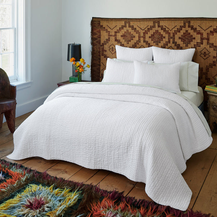 Vivada White Woven Quilt