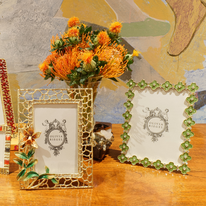 Celadon Enamel 5x7 Clover Frame