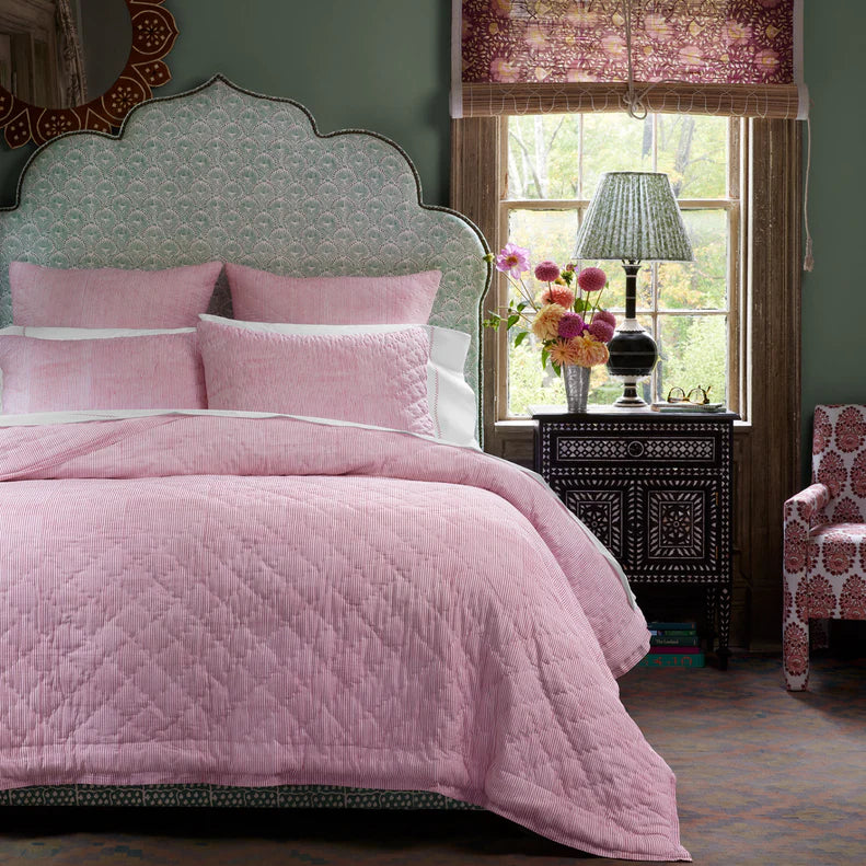 Nandi Azalea Coverlet