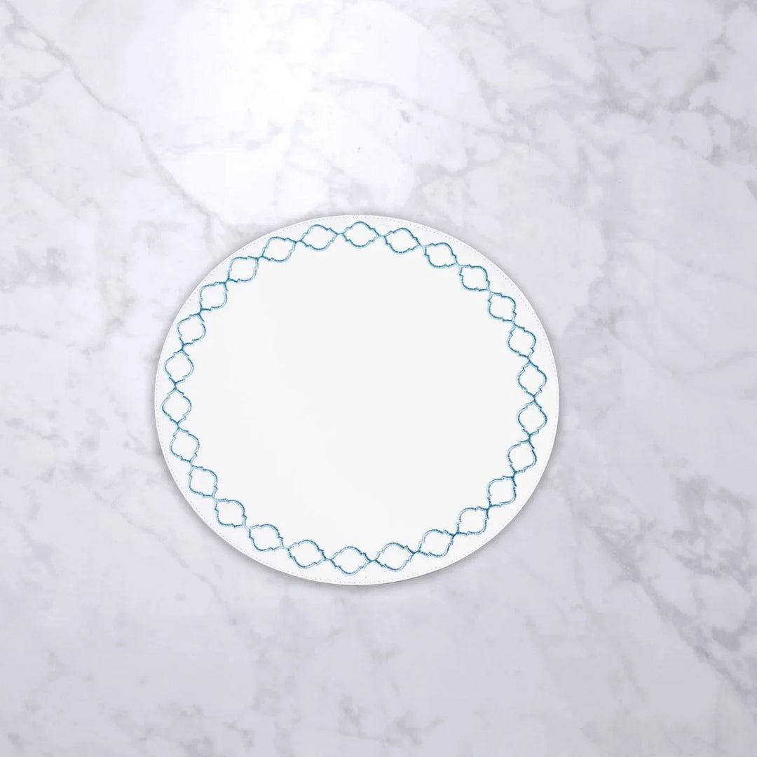Vida Round Embroidered Quatrefoil 15.5" Round Placemats Set Of 4 (Blue)
