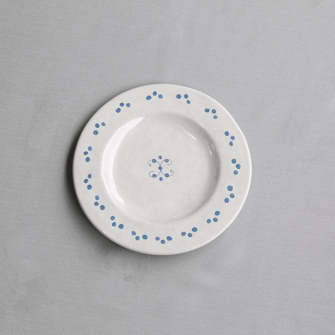 Vida Sienna 9.25" Salad Plate Set of 4 (White and Blue)