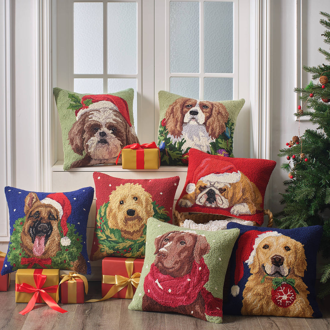 Holiday King Cavalier Spaniel Hook Pillow