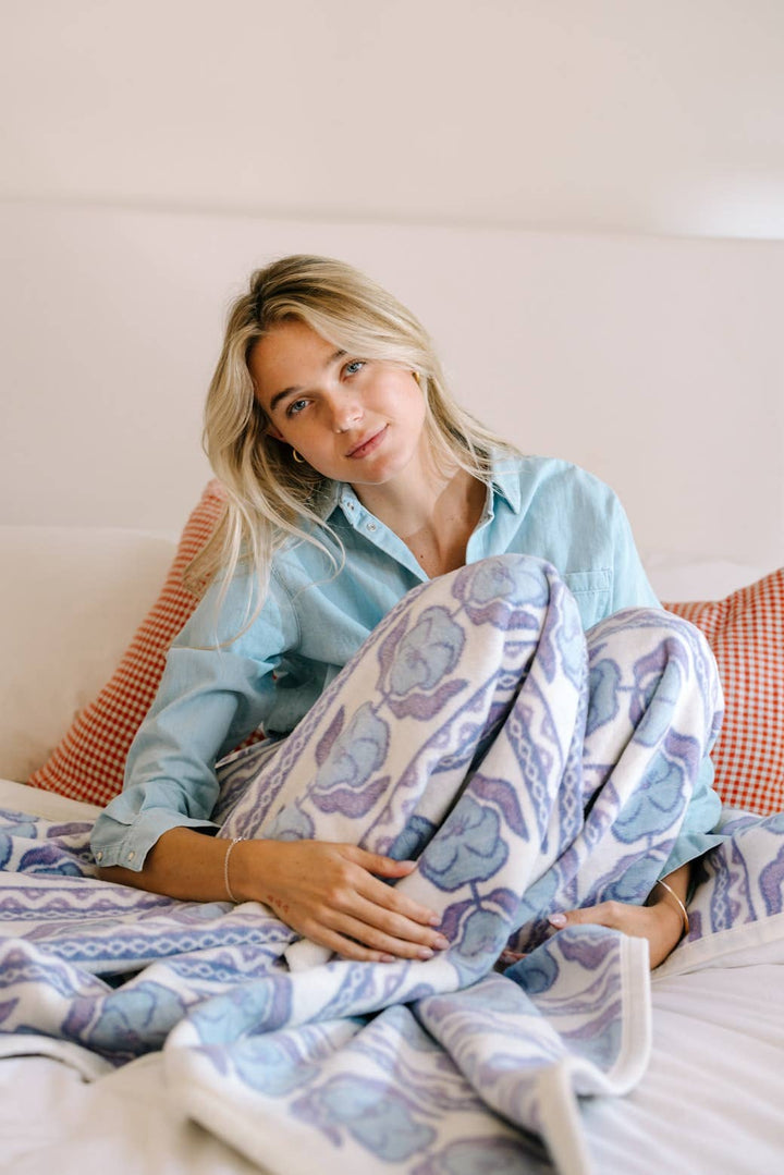 Violets Blanket