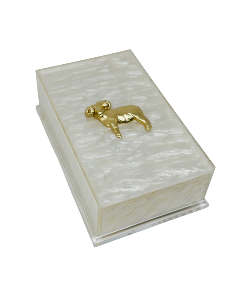 Ram Guest Towel Box