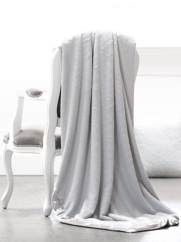 Luxe™ Irresistibly Soft Throws for Tweens, Teens & Young Adults