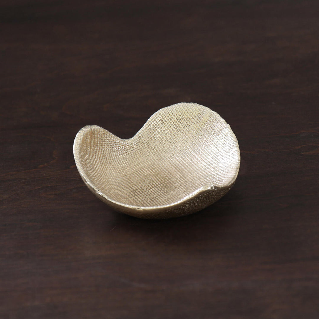 Giftables Sierra Modern Banda Heart Bowl (Gold)