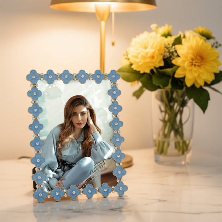 Light Blue Enamel  5x7 Clover Frame