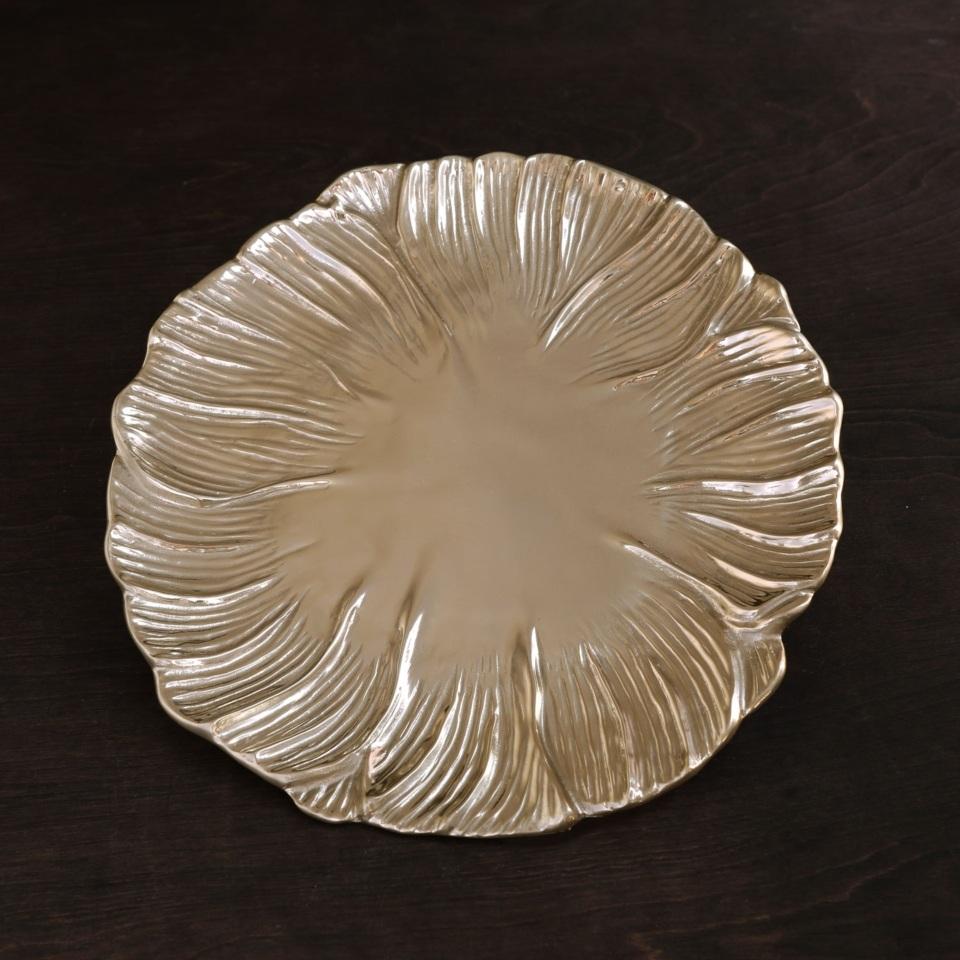 Sierra Modern Poppy 13" Plate (Gold)