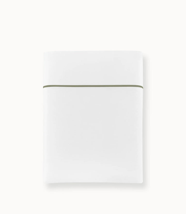 Boutique 96x115 Queen Flat Sheet