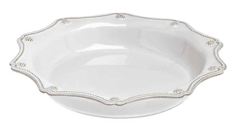 Berry & Thread Whitewash Pie/Quiche Dish
