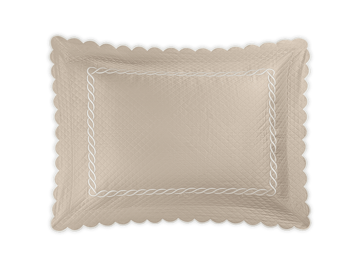 Classic Chain Scallop Matelassé Sham by Matouk