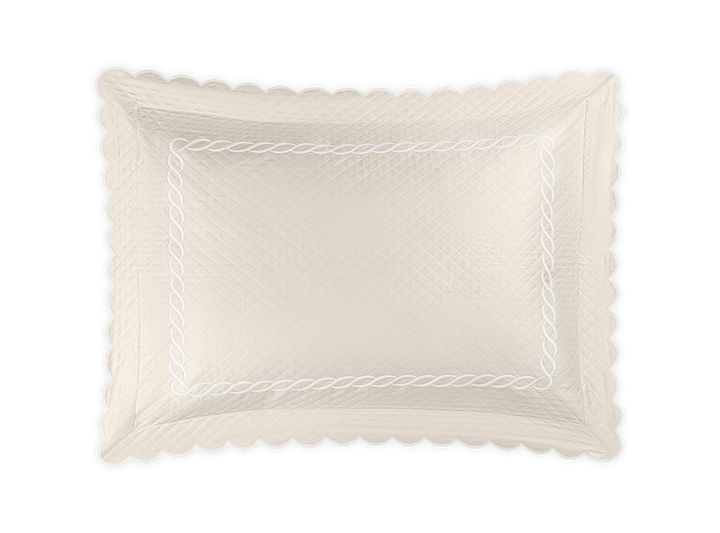 Classic Chain Scallop Matelassé Sham by Matouk
