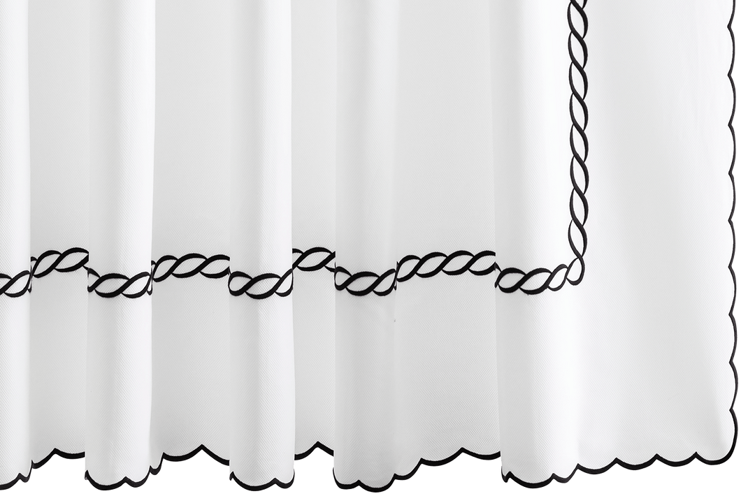 Classic Chain Scallop Shower Curtain