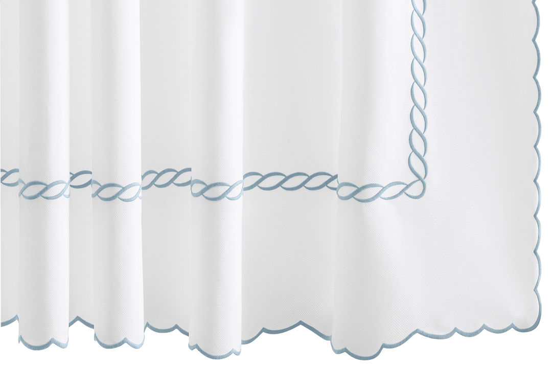 Classic Chain Scallop Shower Curtain