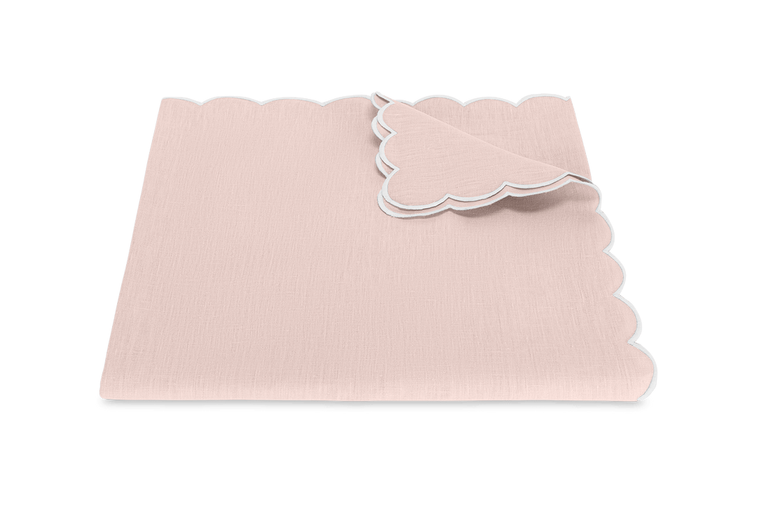 Dakota Tablecloth by Matouk