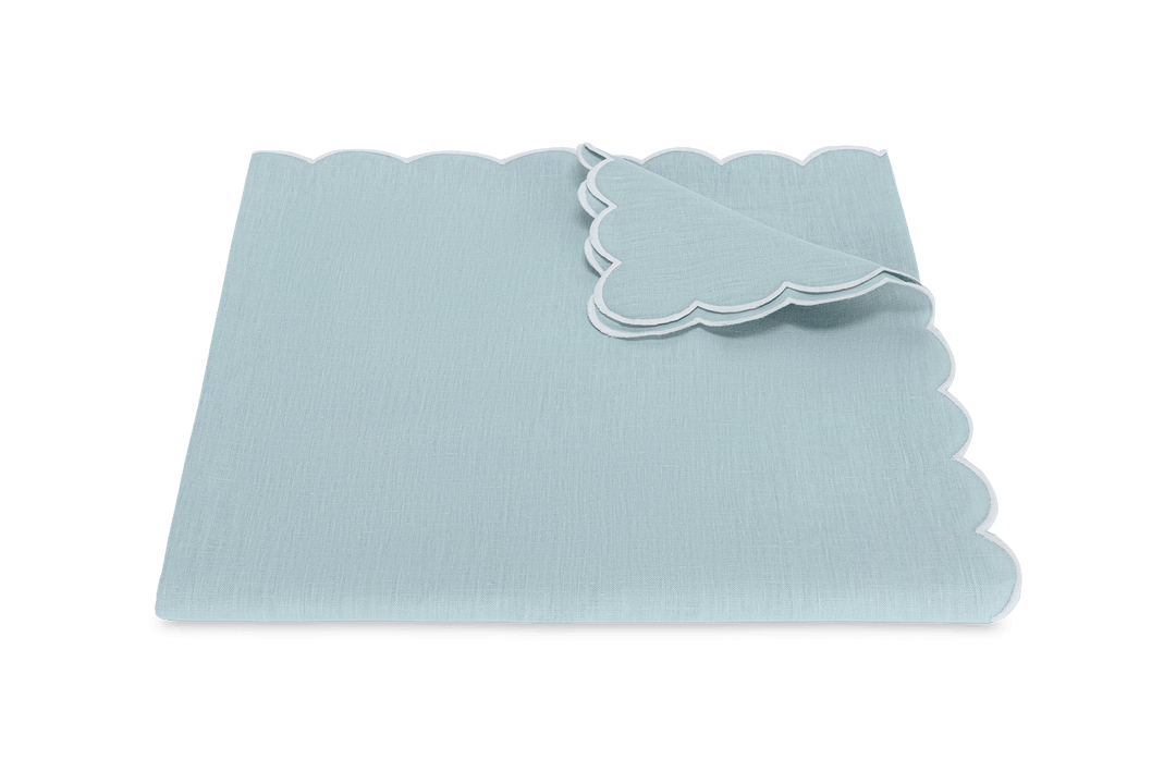 Dakota Tablecloth by Matouk