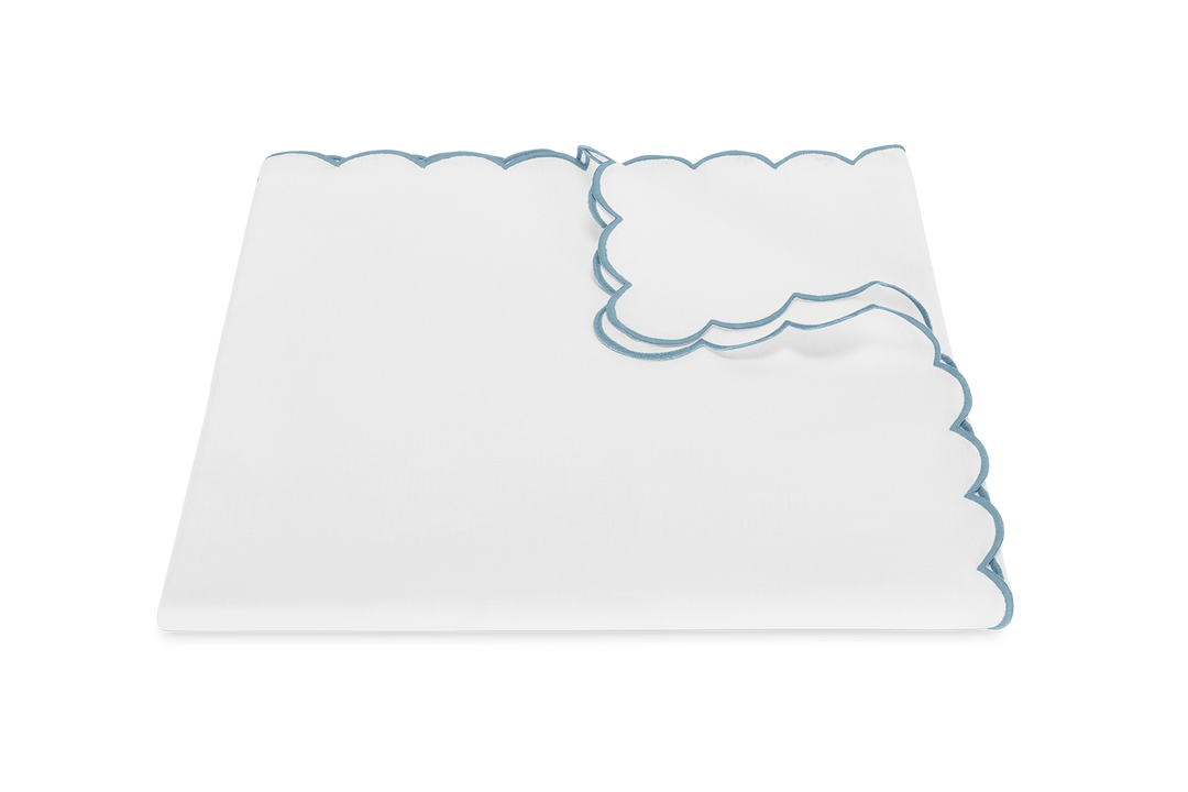 Dakota Tablecloth by Matouk