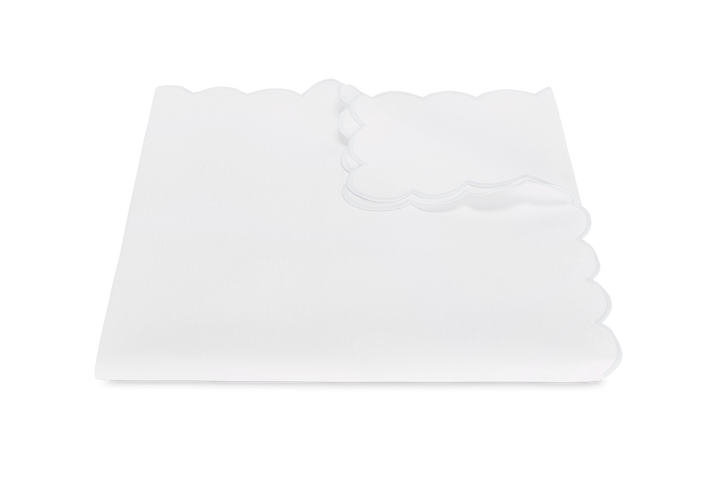 Dakota Tablecloth by Matouk