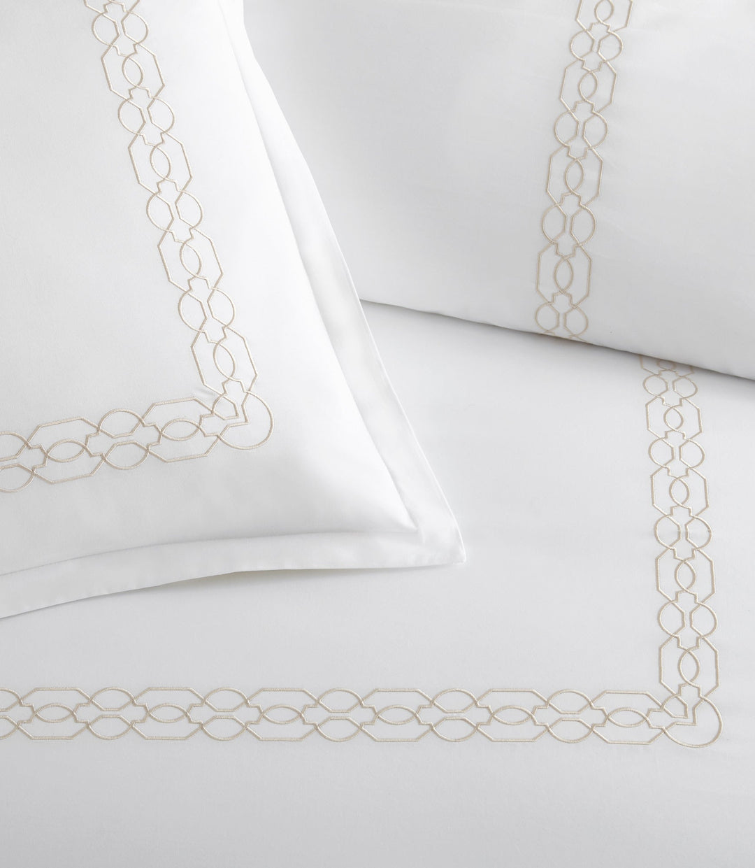 Filigree Classic Embroidered Duvet Set