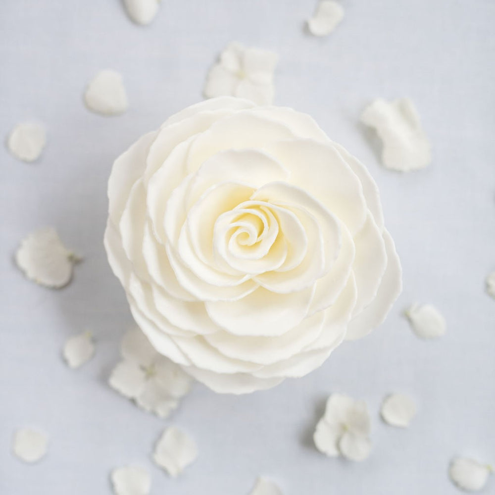 Graceful Day Gardenia - Petite Soap Petal Flower &  Pedestal