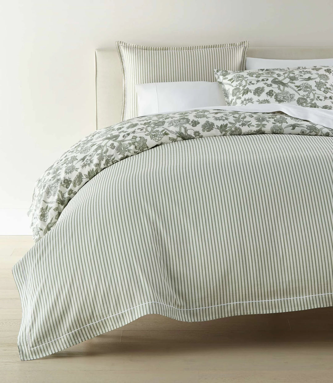 Classic Printed Queen Duvet Set