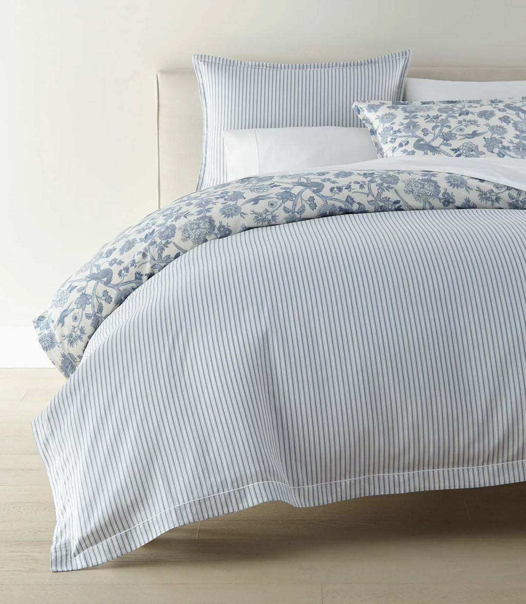 Classic Printed Queen Duvet Set