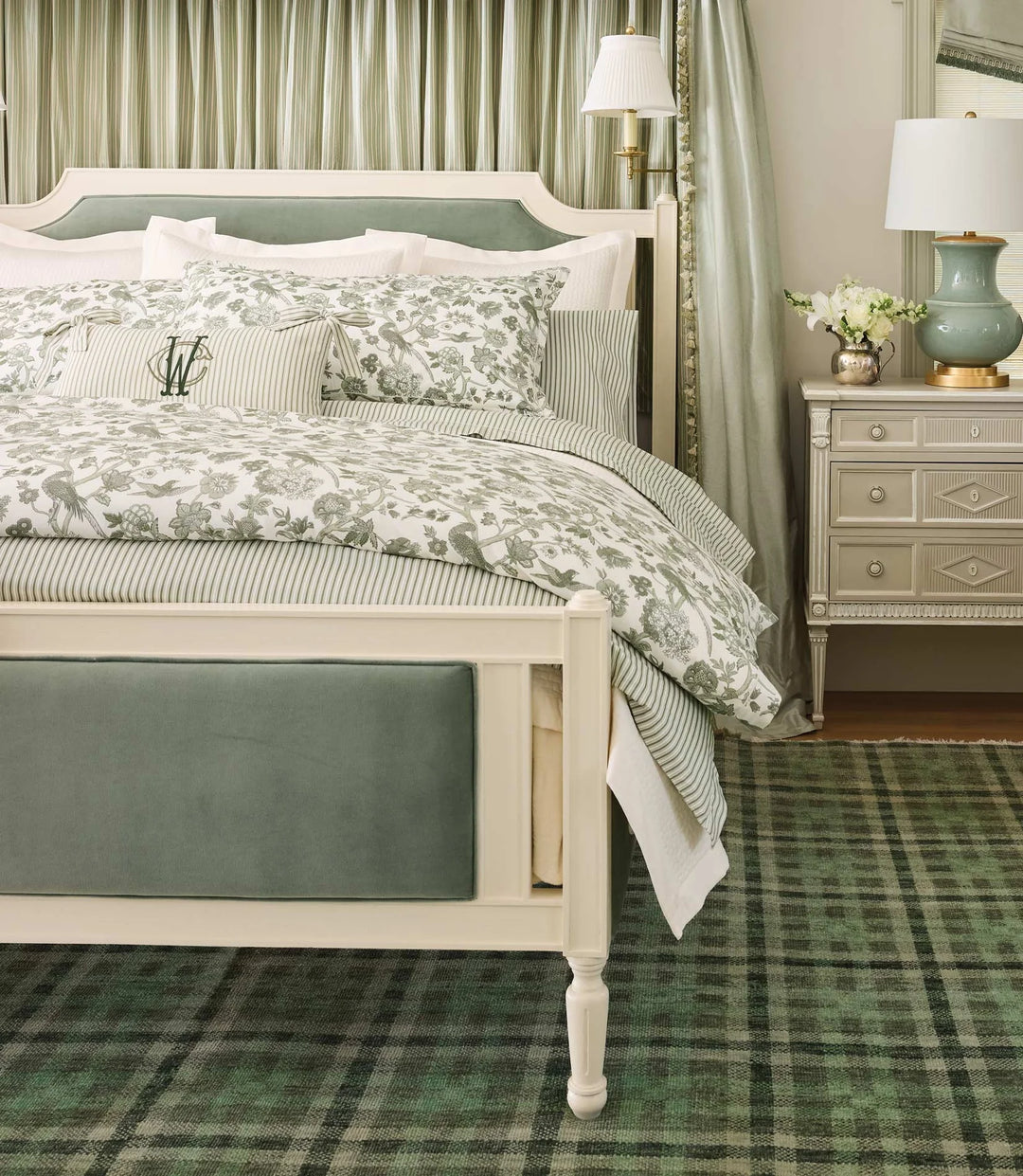 Classic Printed Queen Duvet Set