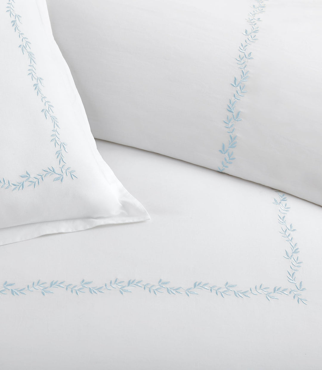 Ivy Classic Embroidered Duvet Set