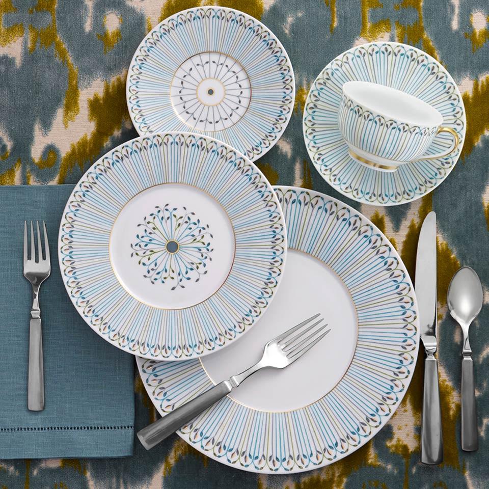 Jardin De Louise Five Piece Place Setting