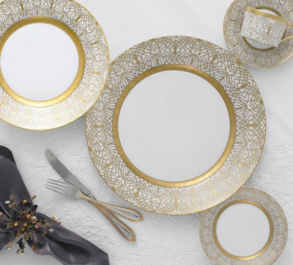Farahnaz - White Five Piece Place Setting