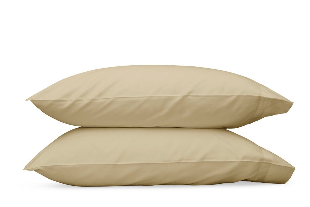 Matouk Nocturne Sateen Bedding in Champagne