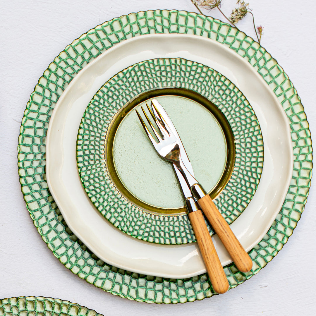 Pelli Glass Green Charger