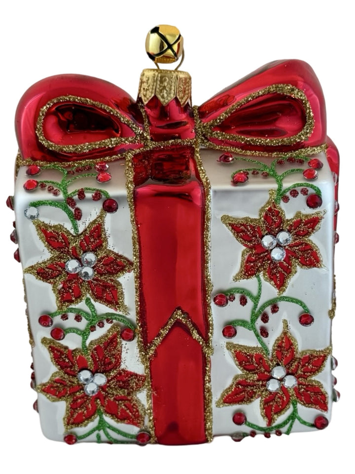 Presently Flores Ornament