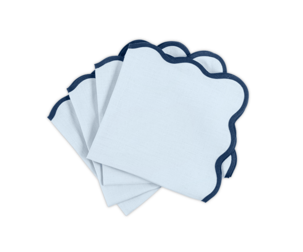 Scallop Edge 22 x 22 Napkins (set of 4)
