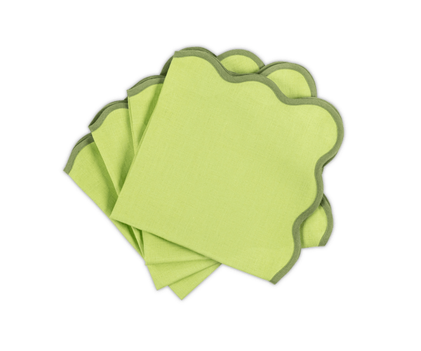 Scallop Edge 22 x 22 Napkins (set of 4)