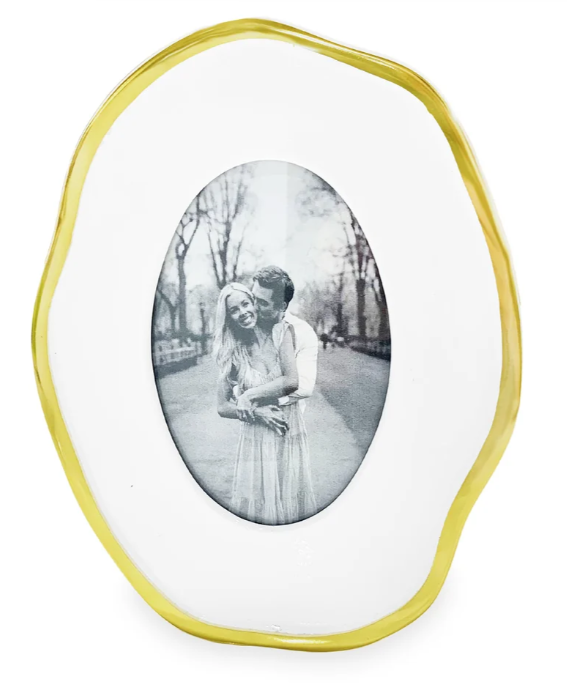 Encanto Ducca Frame (White)