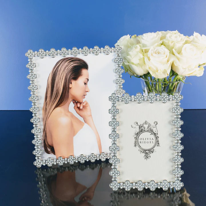 Silver Pavé Clover 8" x 10" Frame