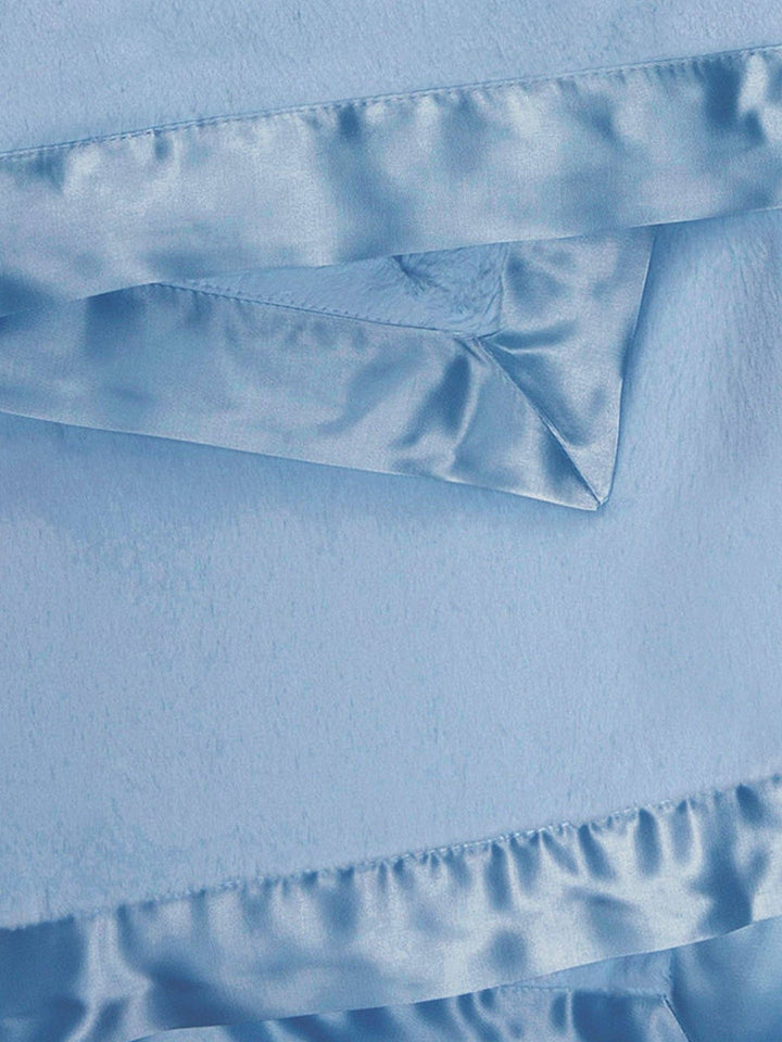 Luxe™ Throw