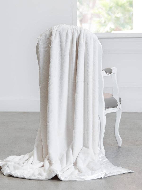 Luxe™ Irresistibly Soft Throws for Tweens, Teens & Young Adults