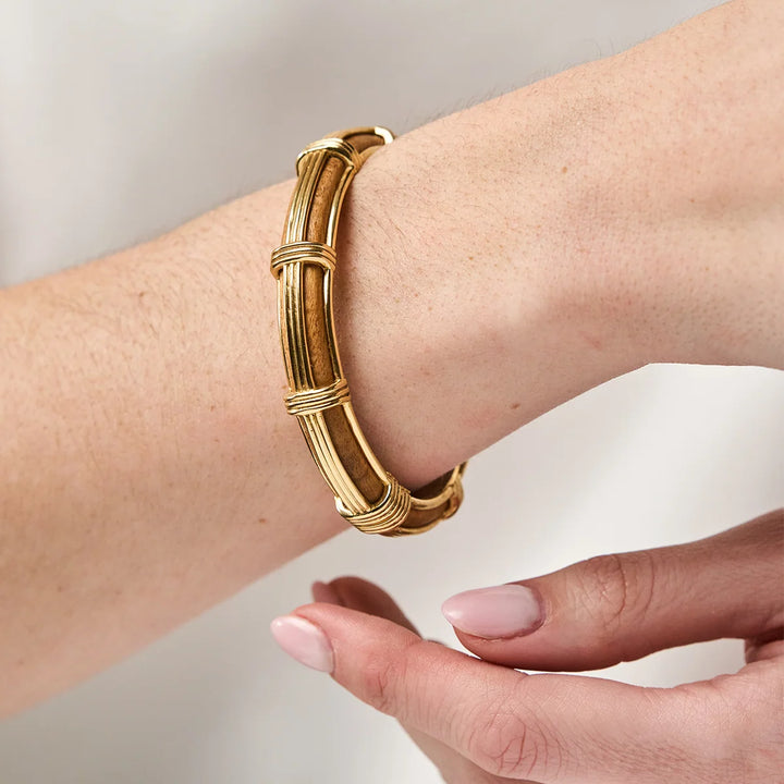 Teak Gaia Petite Hinged Bangle S/M