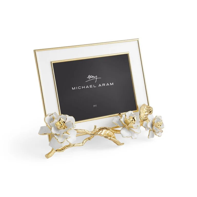 Gardenia Enamel White Frame 5X7