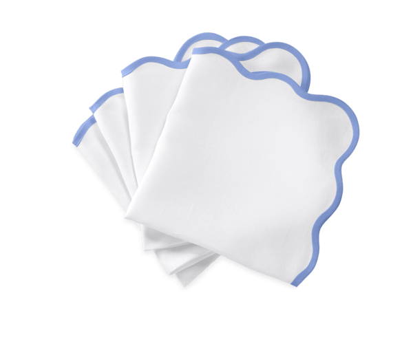 Scallop Edge 22 x 22 Napkins (set of 4)